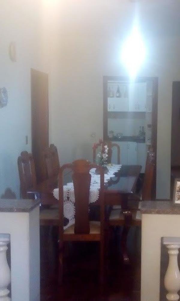 Casa - Jardim América - Pederneiras